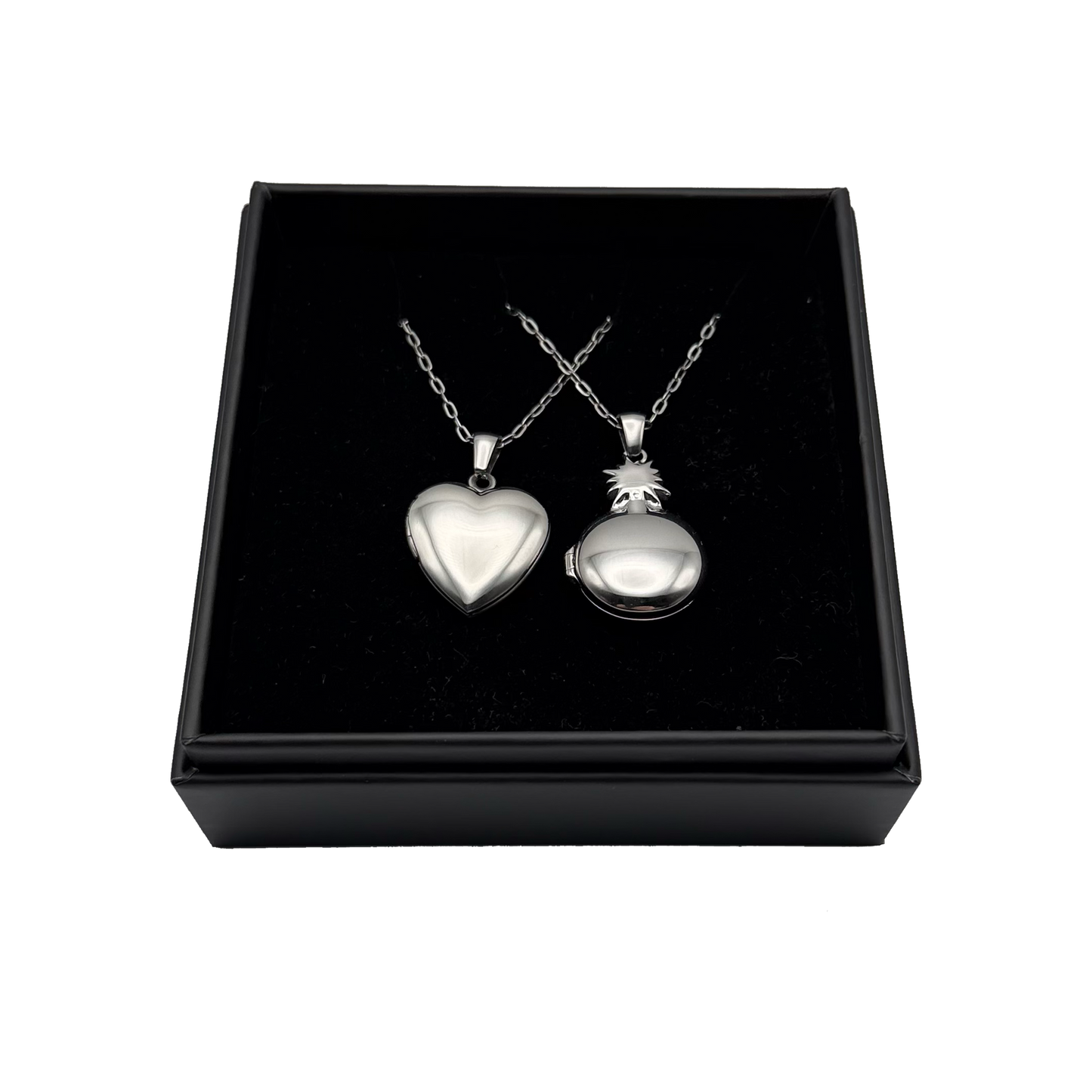 Lovebomb Charm Necklace Set